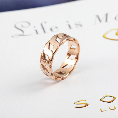 Classic Ring